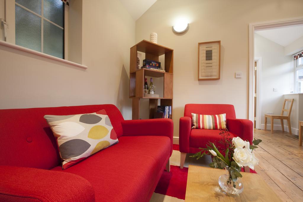 Centre Village 2 Bedroom Cottage - The Byre Pewsey Εξωτερικό φωτογραφία